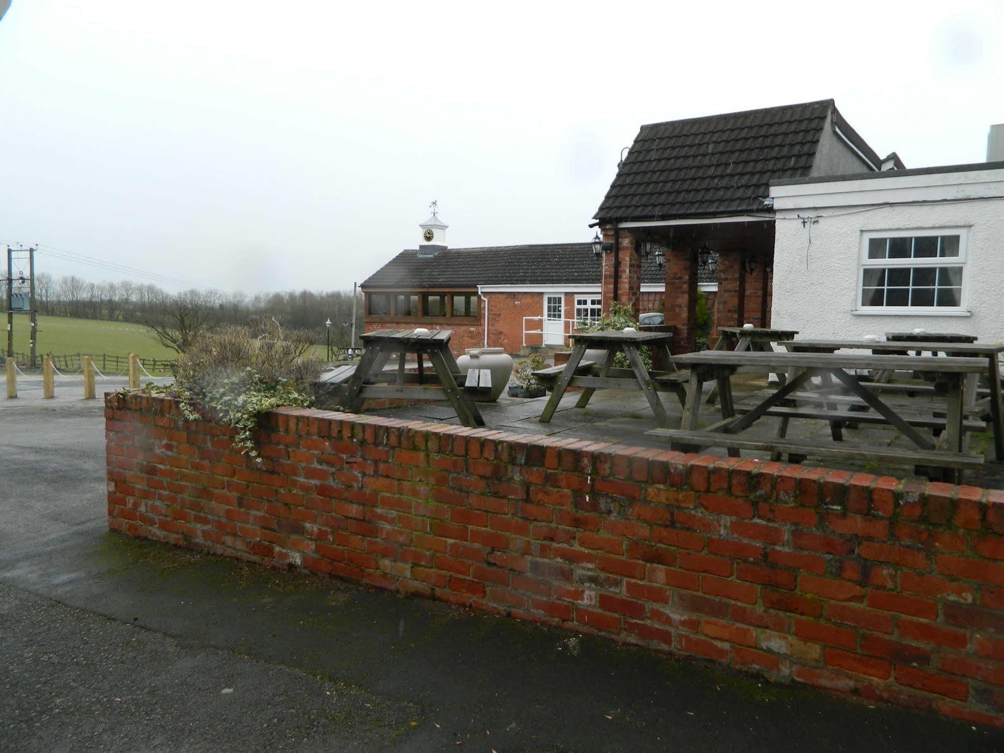Lumb Farm Country Club Hotel Ripley  Exterior photo